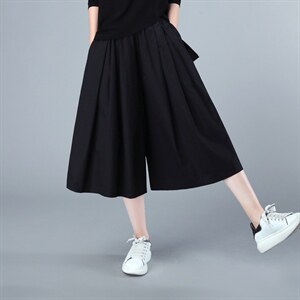 2021年春季新款潮韩版宽松显瘦裙裤子女休闲百搭松紧腰七分阔腿裤图片