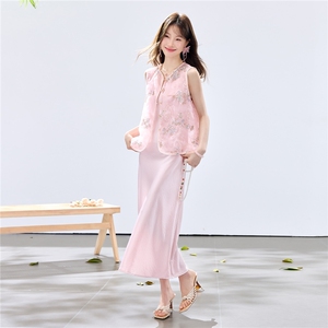 夏季新款现货！2026新中式洋气时尚重工马甲+珍珠吊带裙两件套女