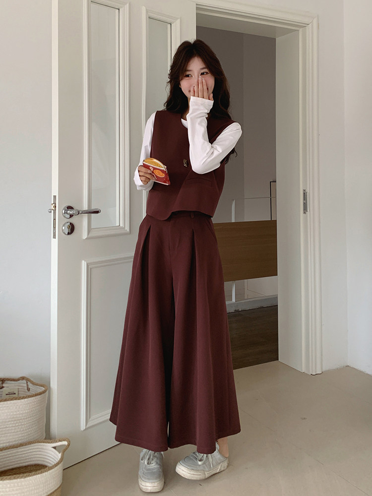 春现减龄小香风气质马甲+裙裤款式休闲两件套B190-508-P165-K238,女装套装/套裙,2B190