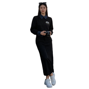 欧系洋气时尚高级感套装女春袖口衣领拼接色设计卫衣半身裙两件套图片