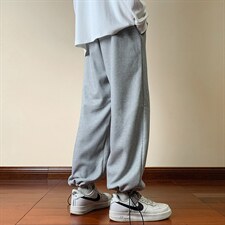 灰色