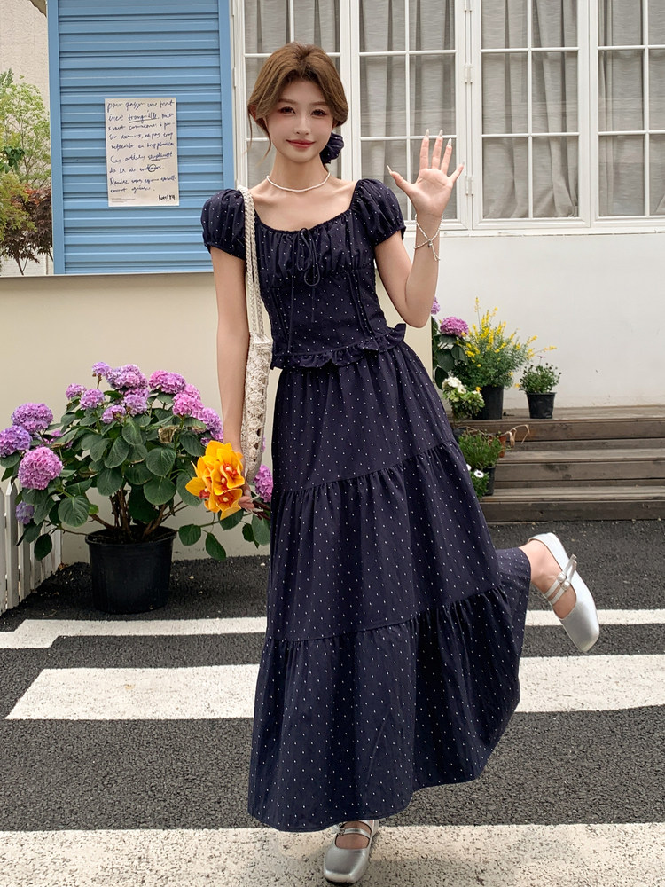 法式复古波点套装裙女2025年夏季新款温柔风减龄上衣半身裙两件套,女装套装/套裙,浙宝220