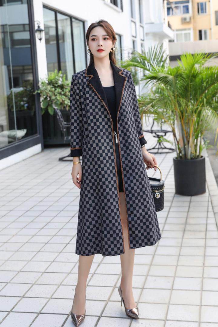 鹿皮绒压花外套，其它，兰蔻儿