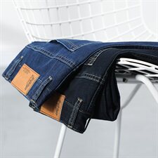 DKH8029B秋季新款牛仔长裤高端男裤商务休闲牛仔裤主推，女装牛仔裤，电商B360