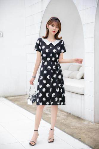 （现货）连衣裙，女装连衣裙，伊娜蕾尔