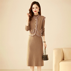 现货！2024秋冬新款时尚毛须洋气小香风双口袋马甲两件套连衣裙女，女装套装/套裙，宝儿家