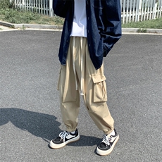 卡其色