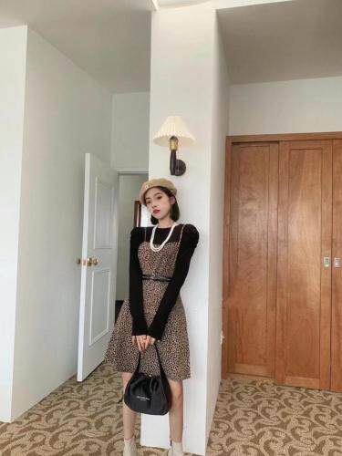 秋装新品两件套，其它，雨恋依香