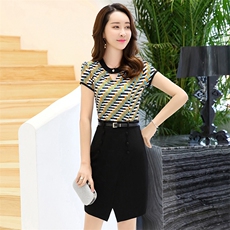 条纹韩版修身显瘦2021年夏季短袖中长款H型圆领甜美个性，女装连衣裙，阿菲诺依