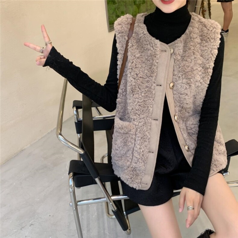 皮毛一体马甲，女装马甲，吉之红