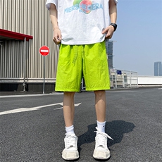 绿色