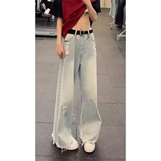 浅蓝色