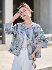2025早春新中式印花粉色缎面短外套女复古设计感小众减龄上衣，女装短外套，韩宇舍