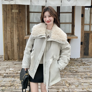 时尚中长款腰带收腰翻毛领羽绒服女冬季2025新款白鸭绒工装派克服图片