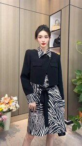 撞色假两件风衣图片