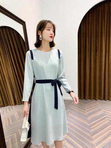 收腰拼色连衣裙，女装连衣裙，荷塘月色