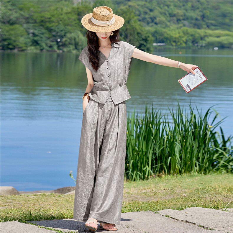 现货2026夏季新款时尚洋气潮流宽松遮肉显瘦两件套裤套装女,女装套装/套裙,众宇琦