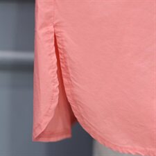 排多扣2025秋季长袖中长款直筒POLO领纯色休闲衬衫，女装衬衫，风姿绰