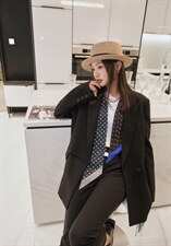 西装现货，女装西装，春天