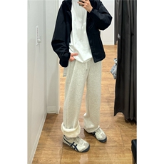 白灰色