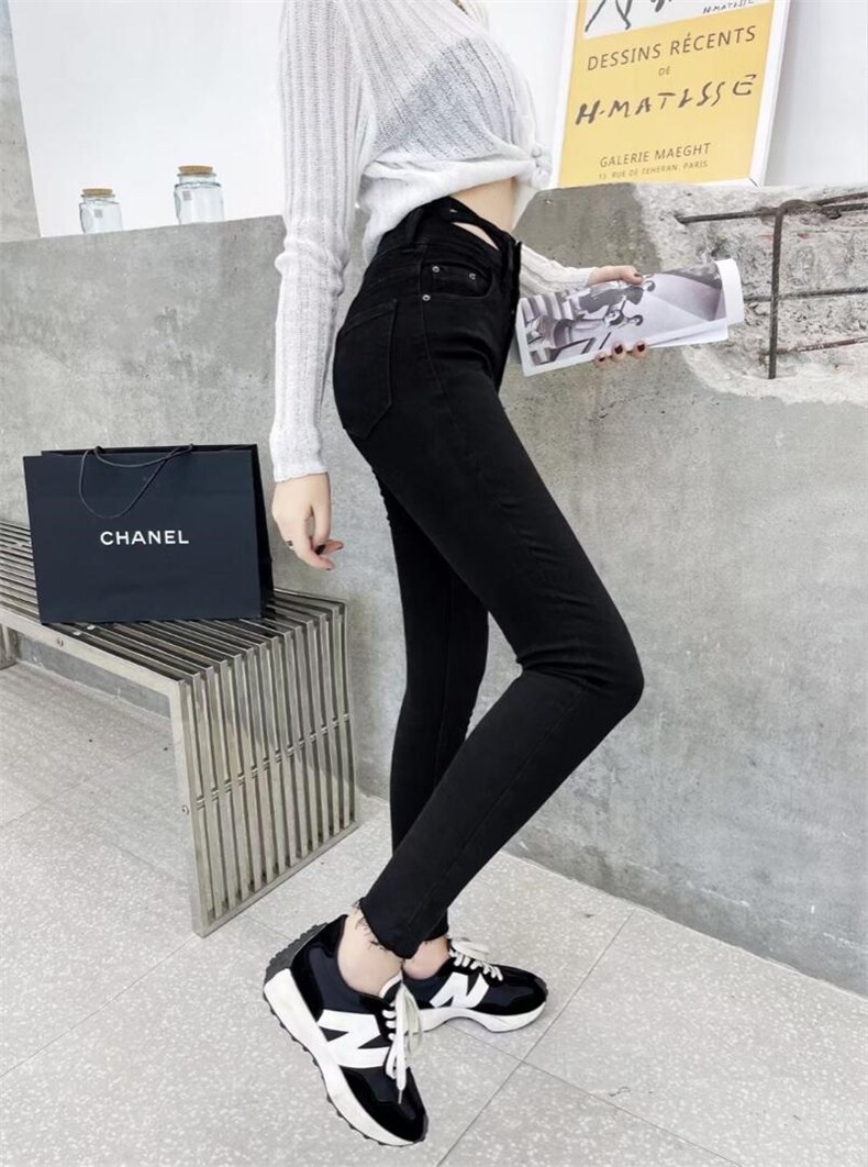 新款镂空小脚裤，其它，迷斯佳绣