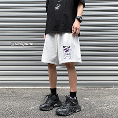 米白色