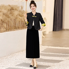 黑色套装