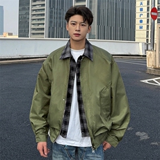 军绿色