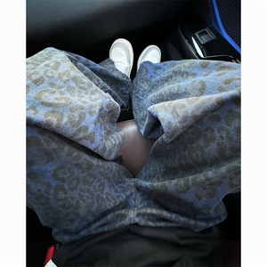 新款液晶蓝豹纹牛仔裤美式复古宽松休闲直筒裤图片