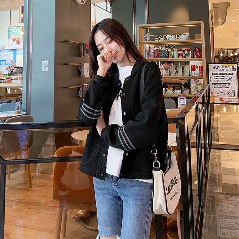 【现货】2024春秋新款潮短款小个子外套女韩版工装百搭夹克上衣，女装短外套，梦懿尔