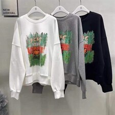 现货小牛印花卫衣，女装卫衣/绒衫，魅力布梵