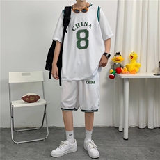 白色