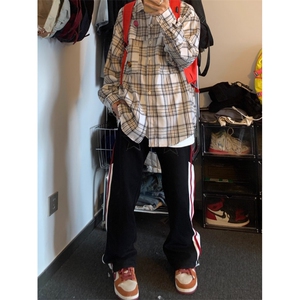 美式复古白色格子衬衫男女春秋季字母印花宽松衬衣外套C78-P50图片