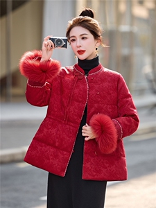 现货。2025年冬季短款新中式真狐狸毛轻奢羽绒服图片