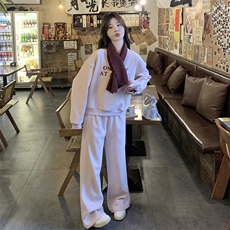 现货：春装新款春秋宽松百搭休闲三件运动套装2C135-6862P185K278，女装套装/套裙，2C135