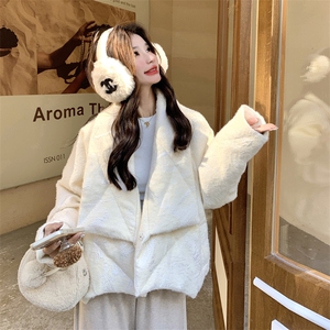 新品 设计款 5655-P325-K488-90绒 提花高端羽绒服图片