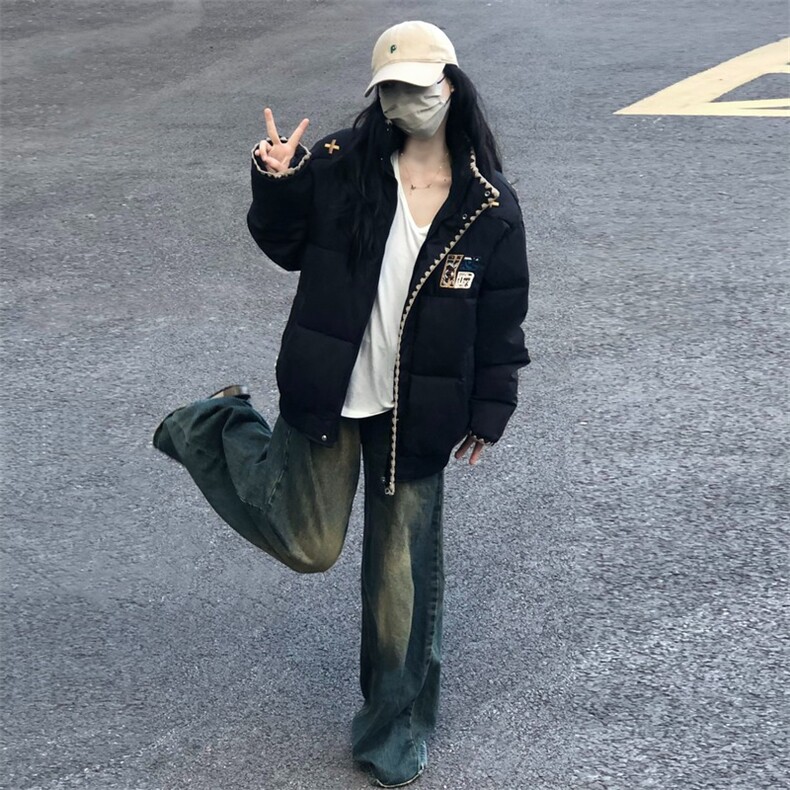 超好看民族风复古刺绣立领羽绒棉袄2025年巨好看超火情侣面包服潮图片