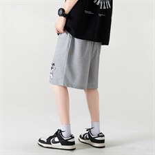 灰色