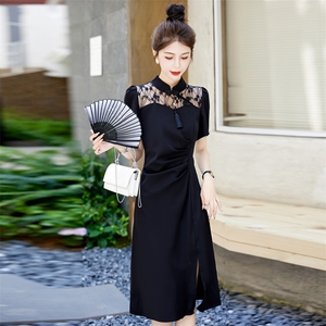 现货高级感棋牌夏季时尚蕾丝连衣裙气质显瘦简约大方减龄连衣裙女图片