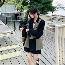 拼接方领纯色短袖极简风长袖西装韩版春秋小个子炸街气质网红时尚，女装西装，浙宝189