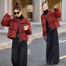 短款羽绒服女款冬季2024新款白鸭绒小个子超厚面包服外套，女装羽绒服，橙子家