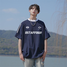藏青色