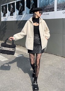（现货）皮毛一体图片