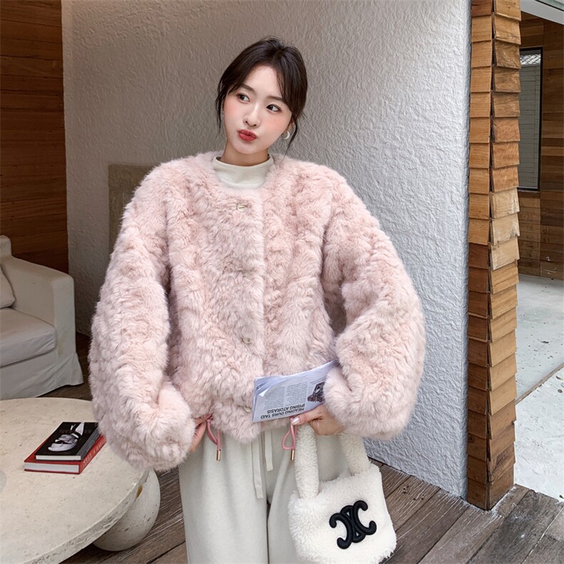 有货粉色环保毛皮毛一体外套2C090-9017-P170-K258,女装短外套,2C090