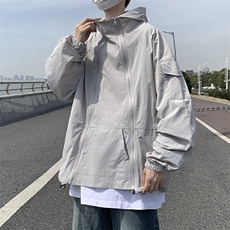 灰色