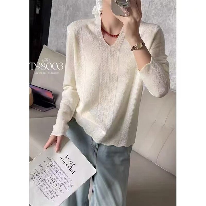 气质修身显瘦女士V领加蕾丝打底衫，女装蕾丝衫/雪纺衫，百纯羊绒