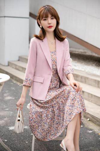 当季新款韩版气质西装粉色碎花雪纺裙，女装西装，水锦红