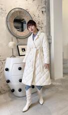 九零白鸭绒羽绒服气质女神热卖，女装羽绒服，纯钱