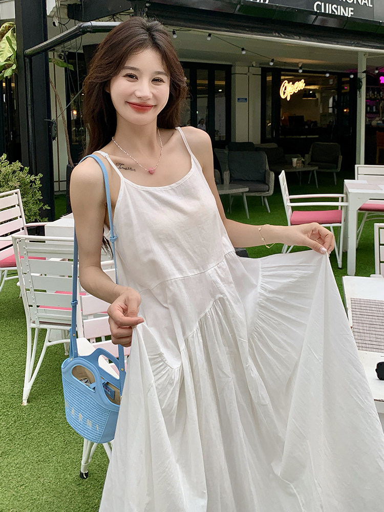 法式初恋白色连衣裙女2025年夏季新款甜美温柔风海边度假吊带长裙,女装连衣裙,诺蝶