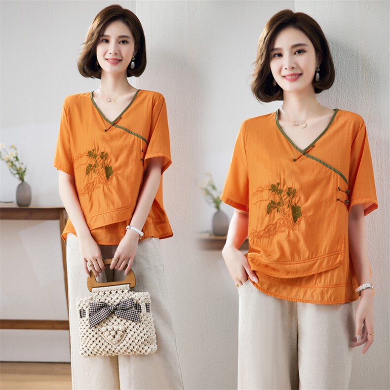 现货2023夏季新款复古盘扣刺绣设计斜襟套头短袖，女装蕾丝衫/雪纺衫，深水步